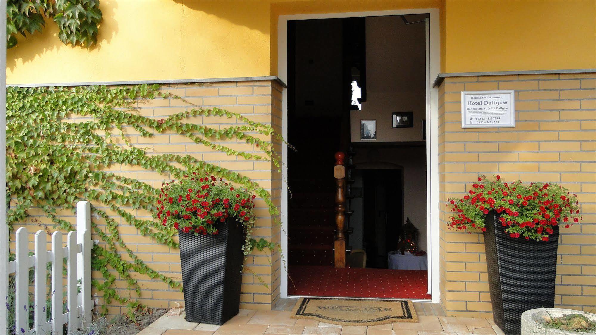 Hotel Dallgow Esterno foto